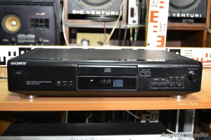 SONY CDP XE200 (7)