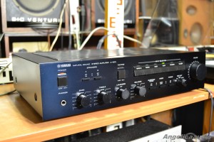 YAMAHA A 500 (15)