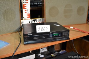 PHILIPS CD 371 (15)