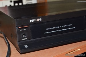 PHILIPS CD 371 (2)