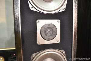 ELAC ELR 115 (3)