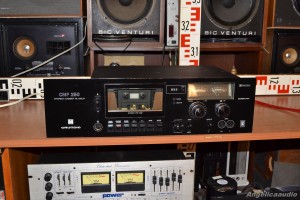 Grundig CNF 250 (12)