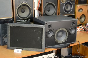 LOEWE Concept Sound Box STEREO (2)