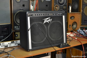 Peavey Classic Chorus 212