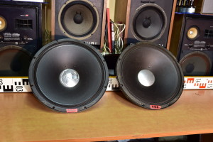 Tesla ARM 9404 čelní pohled