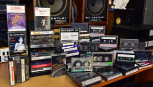 Magentofonové kazety - maxell METAL, XLII-S, SONY UX-S, DENON (177920)