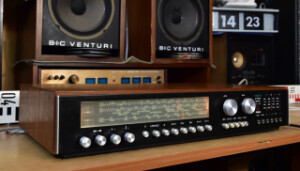 TESLA 814A - stereo receiver - zesilovač (178221)