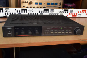 Loewe SV 3490 stereo zesilovač k servisu (178852)