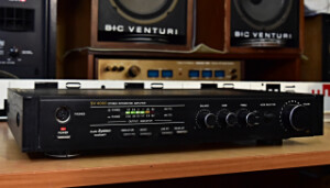 RFT SV 4000 amplifier Verstärker stereo zesilovač (179023)