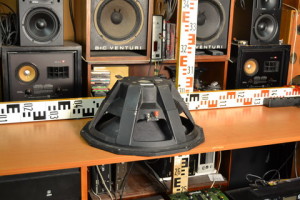 Precision Devices England PD-1850