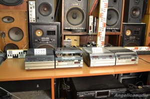 VIDEO 2000 TESLA a PHILIPS Angelicaaudio