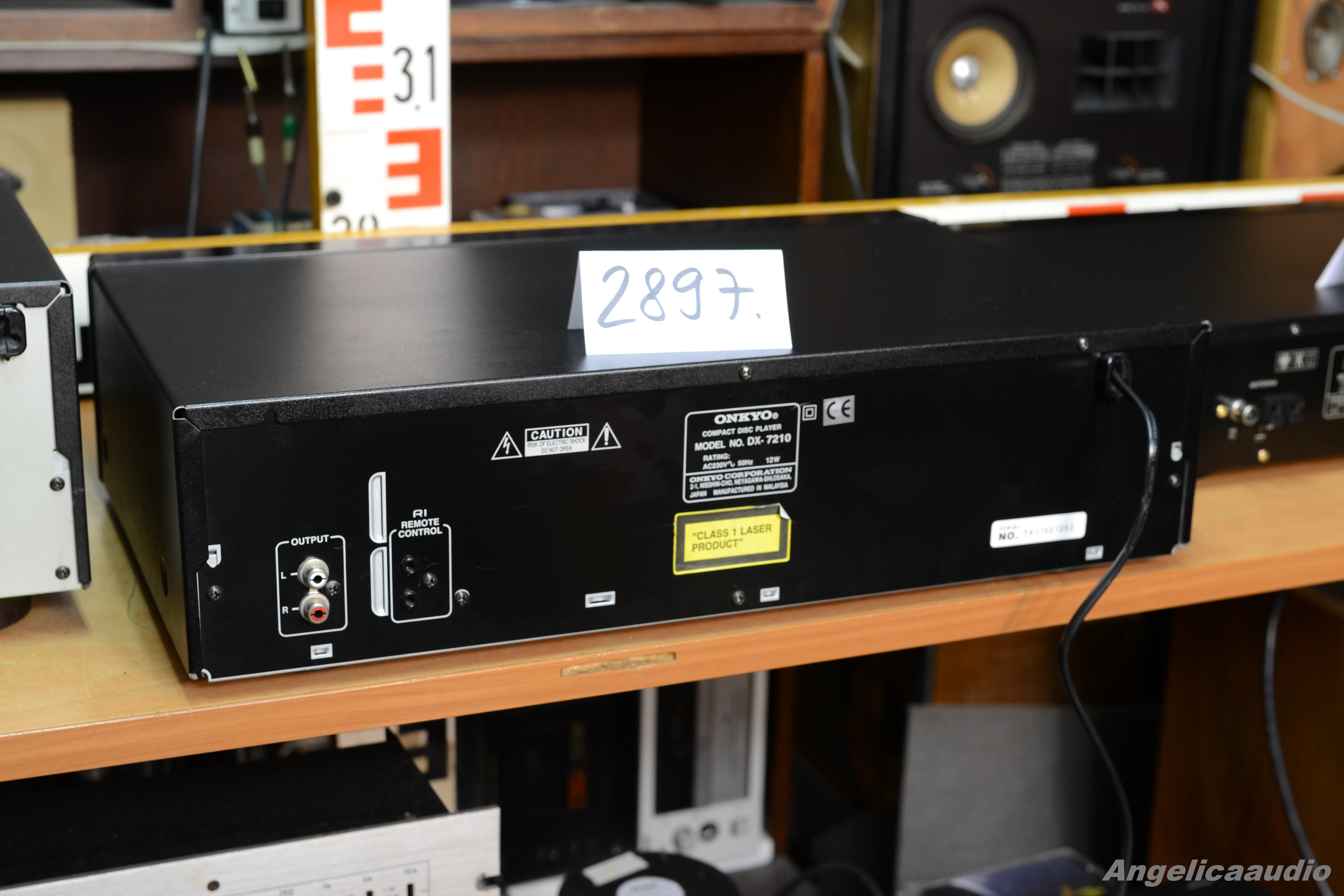 ONKYO R1 A-RV410 amplifier, R1 DX-7210 CD player, R1 T-4210 tuner ...